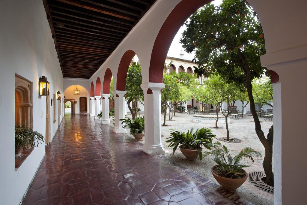 Parador De Guadalupe Guadalupe  Exteriér fotografie